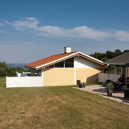 Prázdninový dům 7 Person Holiday On A In