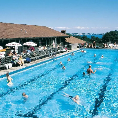 7 Person Holiday On A In Prázdninový dům